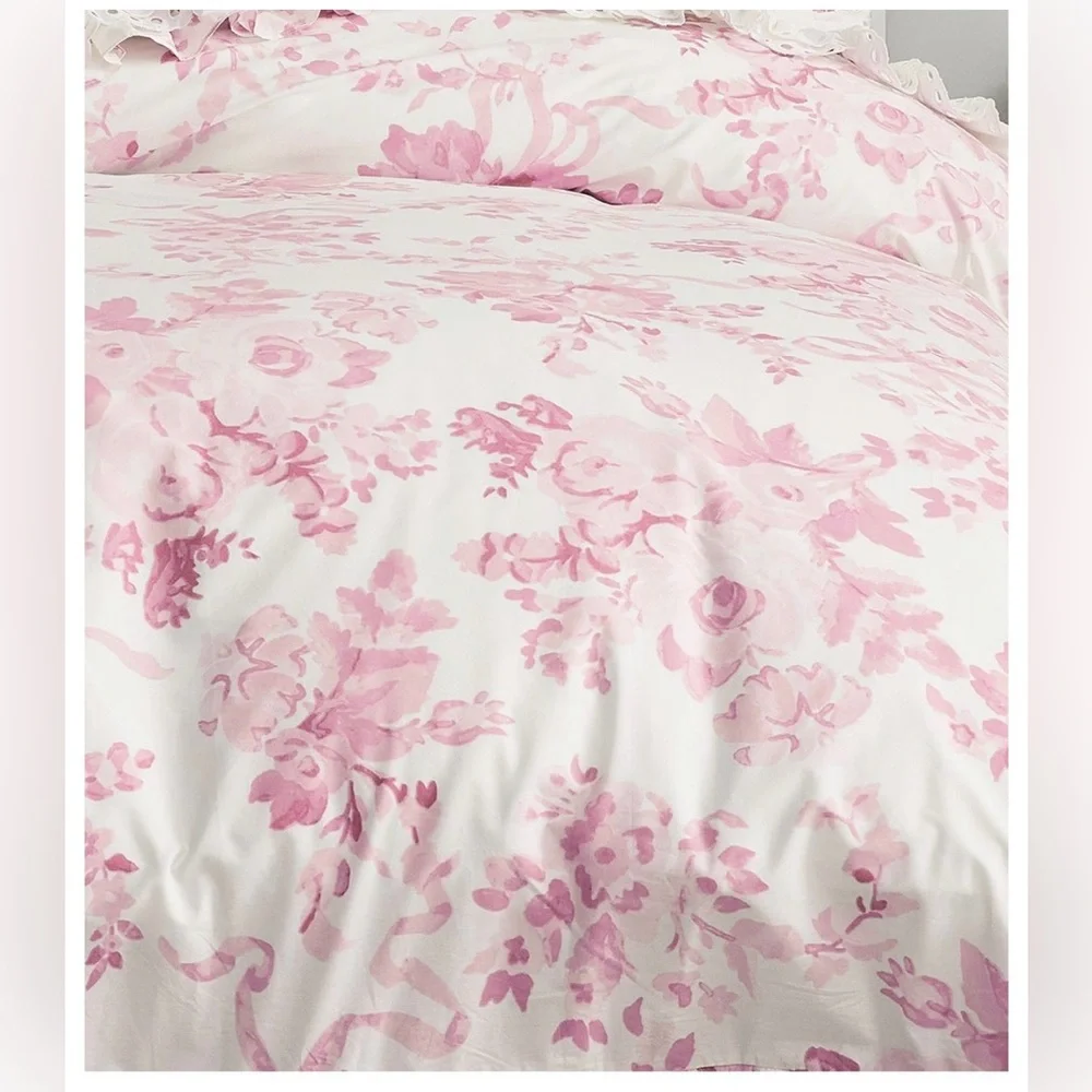 LoveShackFancy Pottery Barn Teen Damask Ruffle Duvet Cover and two shams - Picture 3 of 5